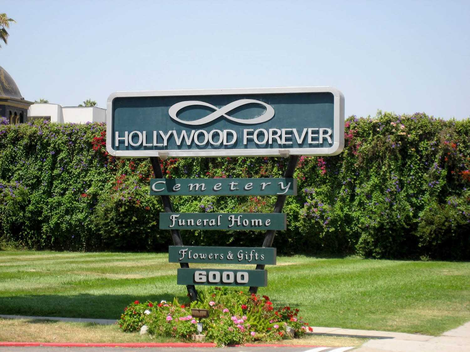 Los Angeles limo tours: Cemetery Tours