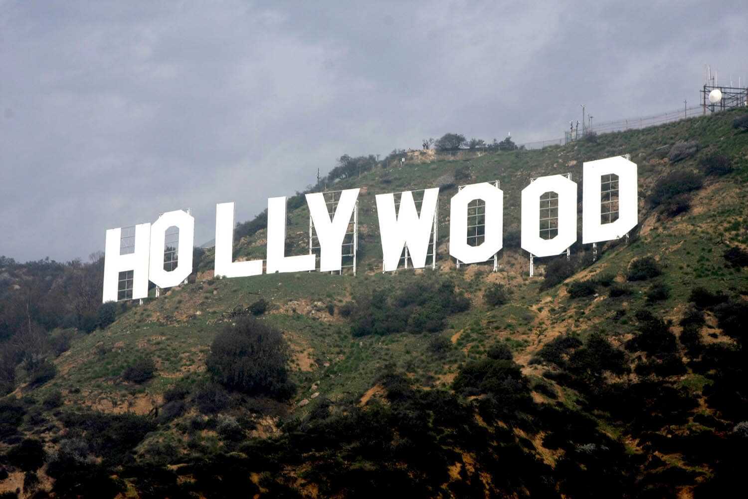 004-hollywoodsign_plus
