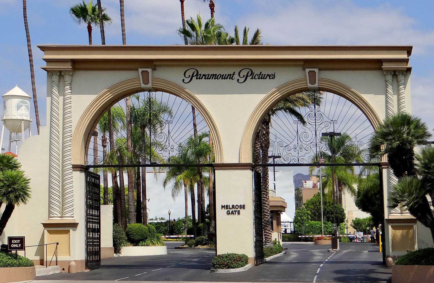 009-paramount_plus